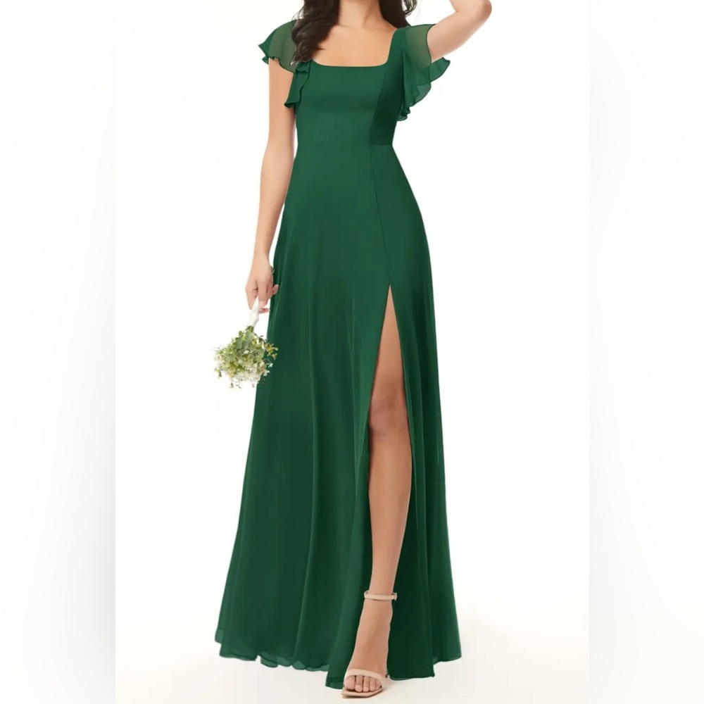 AZAZIE BONDI
Dark Green A-Line Ruffled Chiffon Dress 
SIZE A4